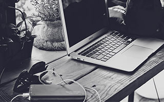 山东队击败深圳，锁定季后赛资格，山东队击败深圳,锁定季后赛资格了吗