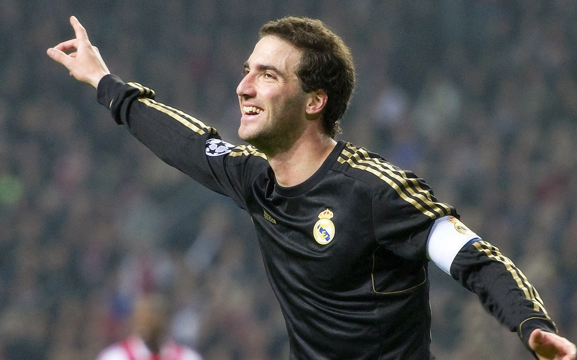 利物浦客场对阵伯恩茅斯，谁能占据上风？，利物浦对伯恩利集锦